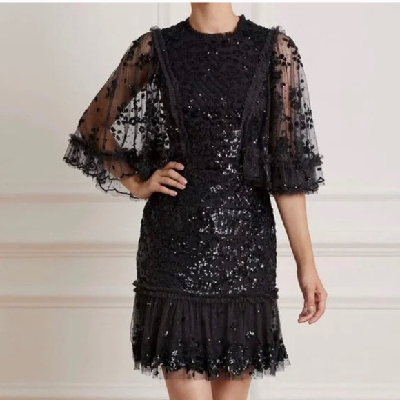 Needle and thread dress - Picture 1 of 12